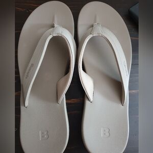 Bench Beige Flip Flops
